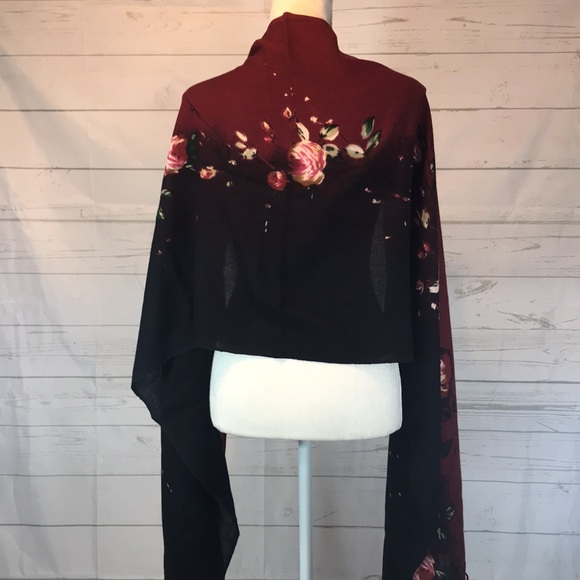 Cejon Scarf - Picture 5 of 10